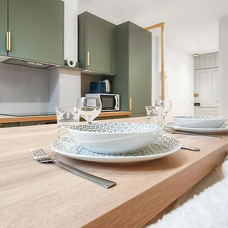 Le Cocon De Nice T2 Une Chambre A Coucher Salon Avec Cuisine Equiper Plage Terrasse *
