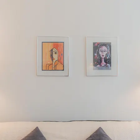 Superbe 3 Pieces Centre-ville Climatise Apartment
