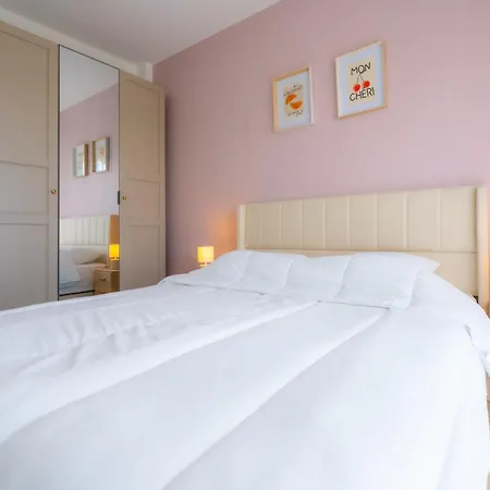 Le Grand Soleil Apartment *