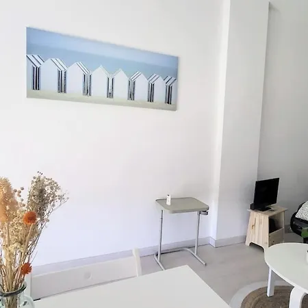 Wehost Prom- Jardin & -coeur Promenade Des Anglais-2 Personnes / 1 Canape-lit Apartment