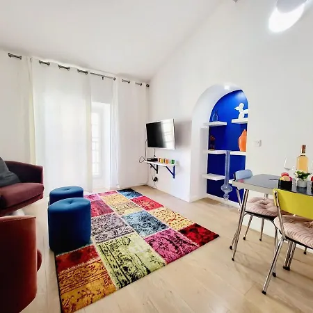 Appartement Aux Portes Du Vieux-nice - 2chambres / 4 Personnes - & A/c