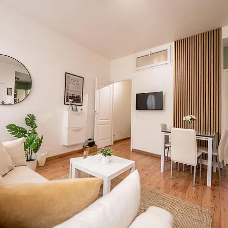La Ponchettes Vieux A 5 Min Quartier Anime Apartment *