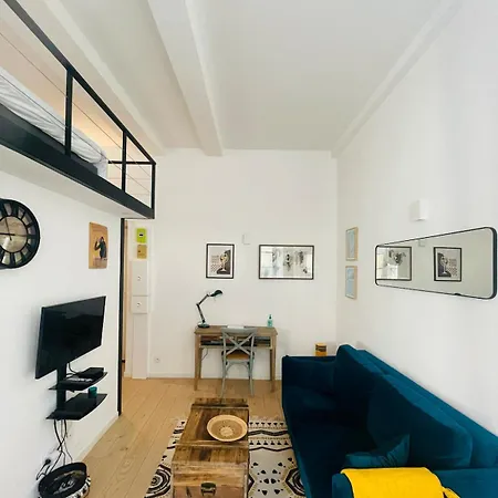 Appartement Bright Modern Studio, Port, Walk To Tram And Beach! *