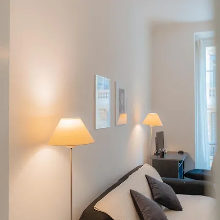Superbe 3 Pieces Centre-ville Climatise * Nice