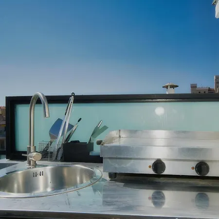 Luxury - Rooftop & Jacuzzi * Nice