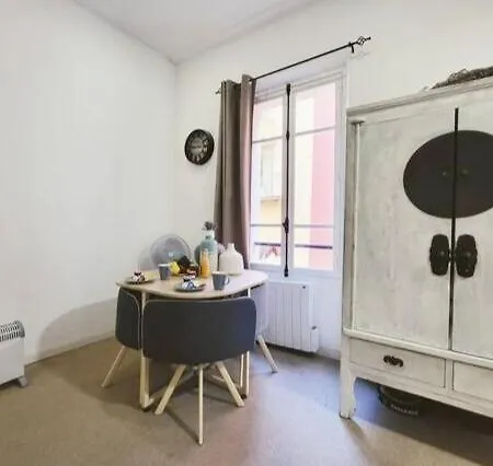 Wehost - Le Choeur De - 2 Lits / 4 Pers - Vieux Apartment *