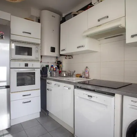 Apartment Air-conditioned Nice
