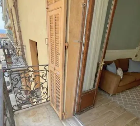 Carras Plein De Charme Climatisé à 3 Min De La Plage,1min Tram Appartement