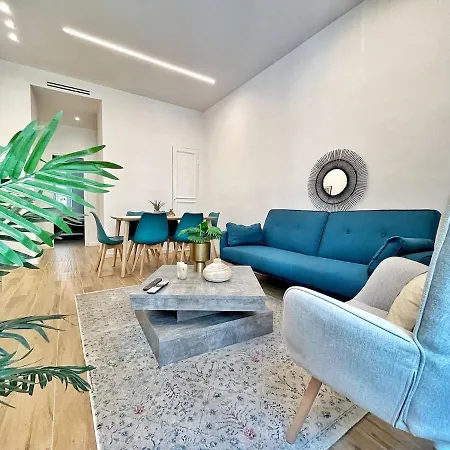 Ref 114 - Beautiful 3-room In The Center Appartement *
