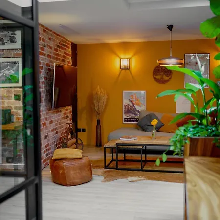 Loft Moderne Et Familial- Port De - 2 Chambres- Parking - Climatisation Apartment