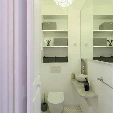 #59 Staywiz Us - Duplex Massena 1 Bdr Ac - 5 Mins Walk To Sea Apartment