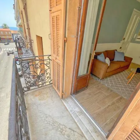 Appartement Carras Plein De Charme Climatisé à 3 Min De La Plage,1min Tram *