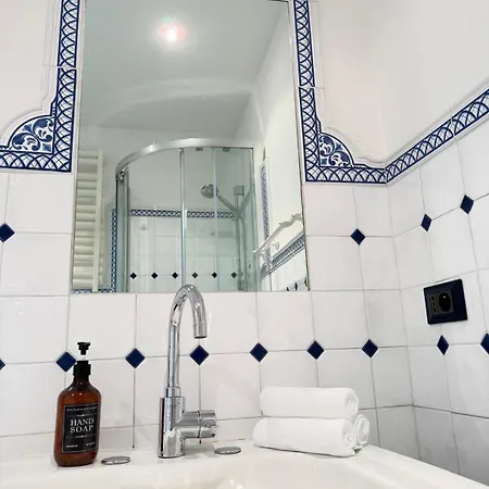 Cozy 1 Bedroom Near Negresco And Apartment