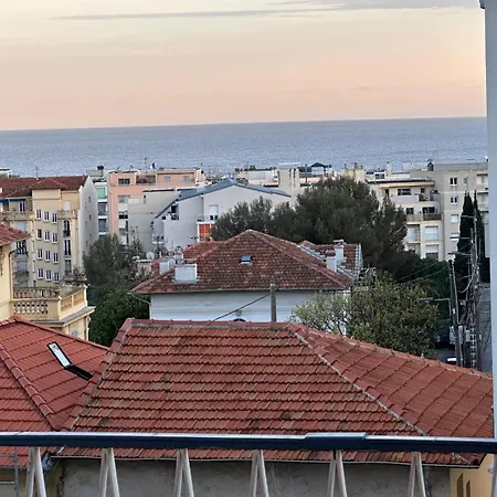 Apartment Avec Vue Sur A 5 Minutes De La