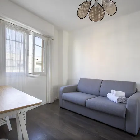 Air-conditioned Apartment Nice