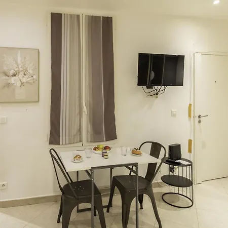 #33 Staywiz Us - Heart Of Old Town 5mins Walk To Apartment