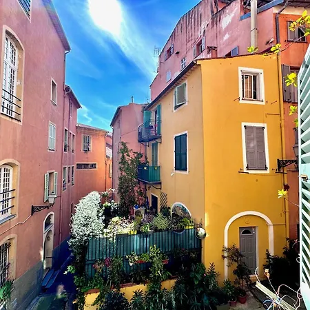 A Ot Cocon Du Senat 2 - Old Town Promenade Des Ang Apartment *