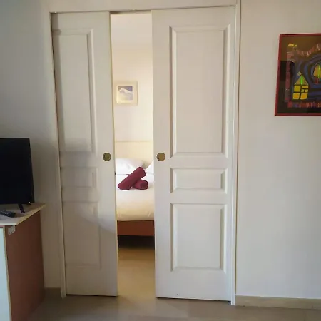 Appartement Wehost Barety - Blooming Balcony Retreat - 3-4prs