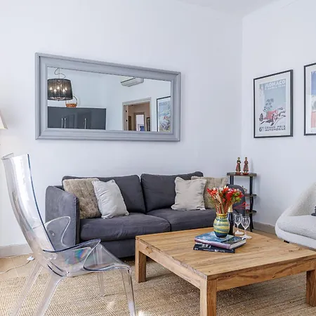 Wide & 3 Bdr - Ac & Balcony Apartment Nice