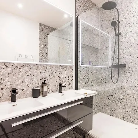Assalit Two Bedrooms In Appartement Nice