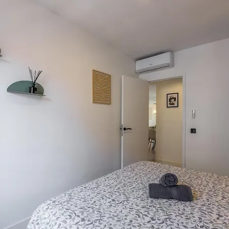 Bright 3 Close To Place Massena Apartment *