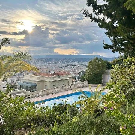 With Large Terrace & Sea View Over Appartement *