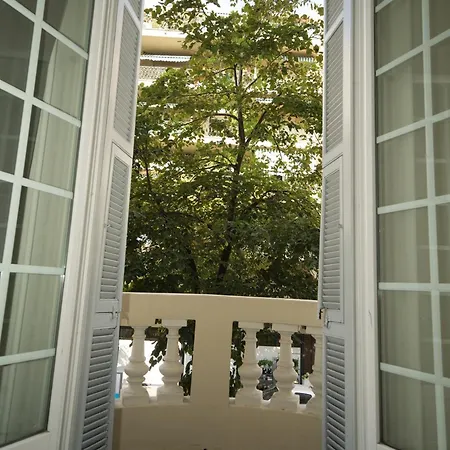 Stylish 1-bedroom Minutes From Beach&promenade Appartement *