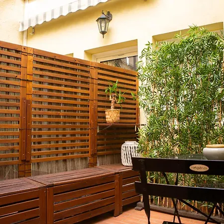 Duplex Carré D'or Au Calme Sur Cour 100m De La Appartement
