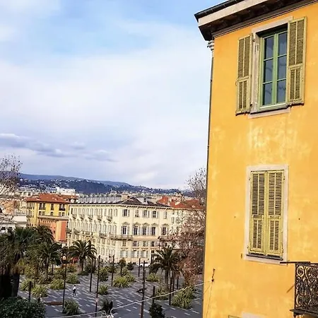 Aux Portes Du Vieux-nice - 2chambres / 4 Personnes - & A/c Appartement Nice