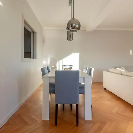 With Large Terrace & Sea View Over Appartement *
