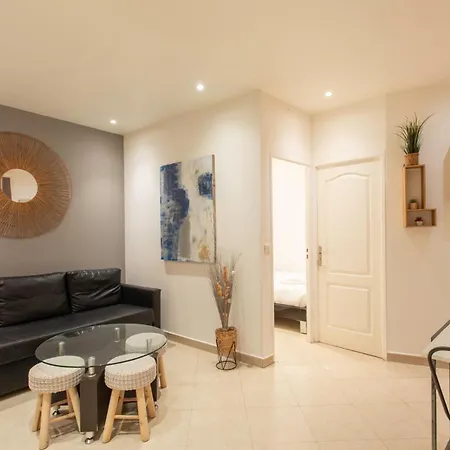 Apartment #33 Staywizus - Heart Of Old Town 5mins Walk To Nice