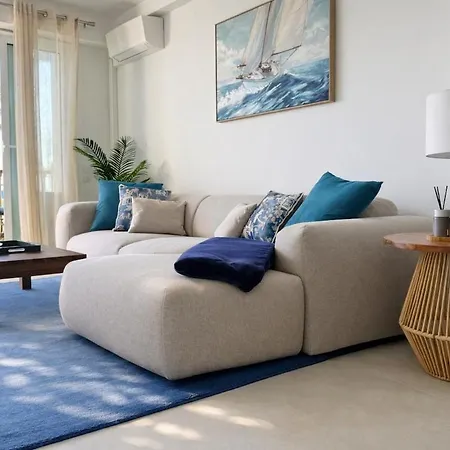 Luxury Beachfront 2br Promenade Des Nice