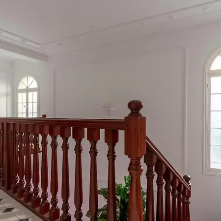 With Large Terrace & Sea View Over Nice