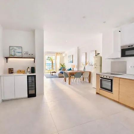 Apartment Luxury Beachfront 2br Promenade Des *