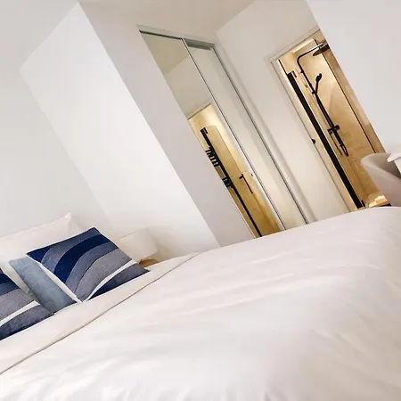 Luxury Beachfront 2br Promenade Des Apartment *