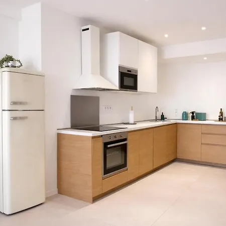 Apartment Luxury Beachfront 2br Promenade Des Nice