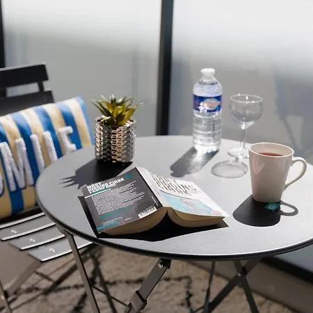 Appartement Lumineux T2 Avec Balcon, Netflix à *