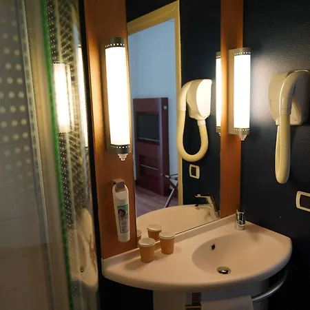 Ibis Centre Notre Dame Nice