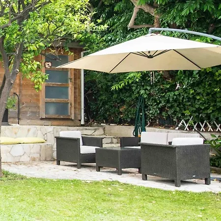 Welcome To Port - Ac, Garden, Port 2 Min Walk Apartment