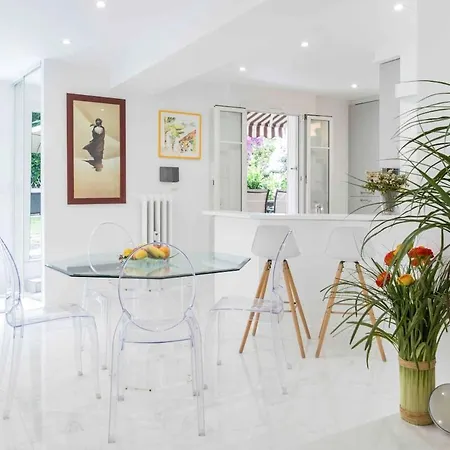 Apartment Welcome To Port - Ac, Garden, Port 2 Min Walk