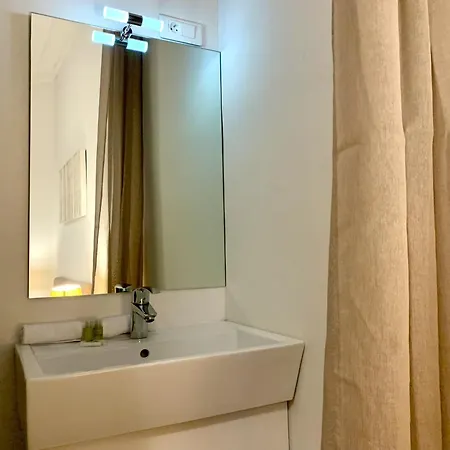 Appartement Riviera - 2 Minutes De La - Exceptionnel 2 Ac - Balcon Meyerbeer 1 3*