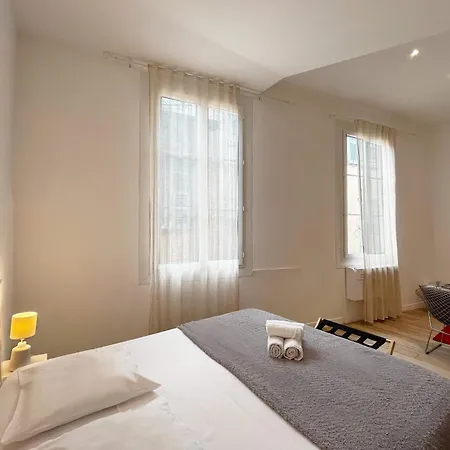 Appartement Riviera - Old Town - 100 M De La Promenade Des - Superbe Grand Ac - Loft Gilly 1