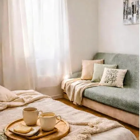 Le Petit Oasis Dans Maison Nicoise Calme Proche Apartment