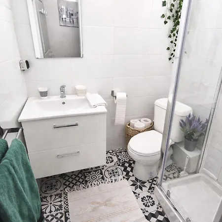 Le Petit Oasis Dans Maison Nicoise Calme Proche Apartment *