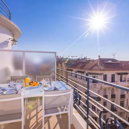 Rooftop At Palais De La Buffa - Happy Appartement *