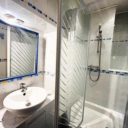 Apartment Riviera: Old Town Getaway, Steps From 3*