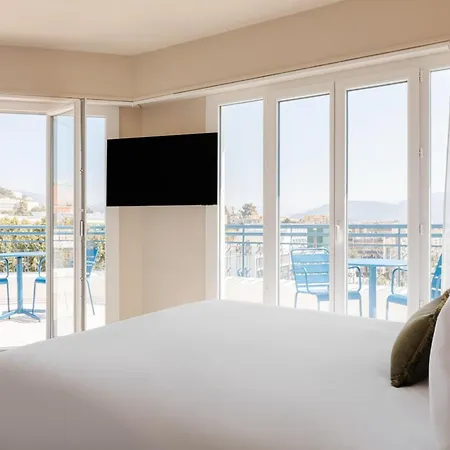 Hotel Crisol Promenade