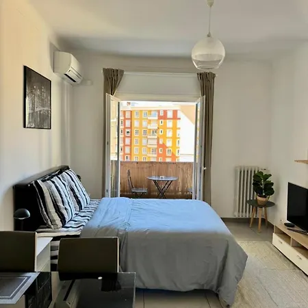 Apartment A Deux Pas De La