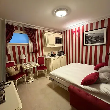Aparthotel Maison Des Barons Nice
