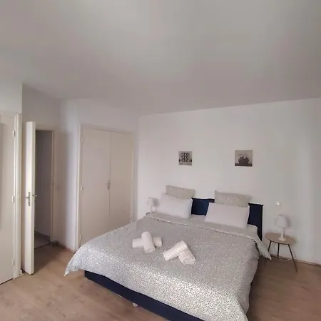 Old Haven - Vieux Apartment *
